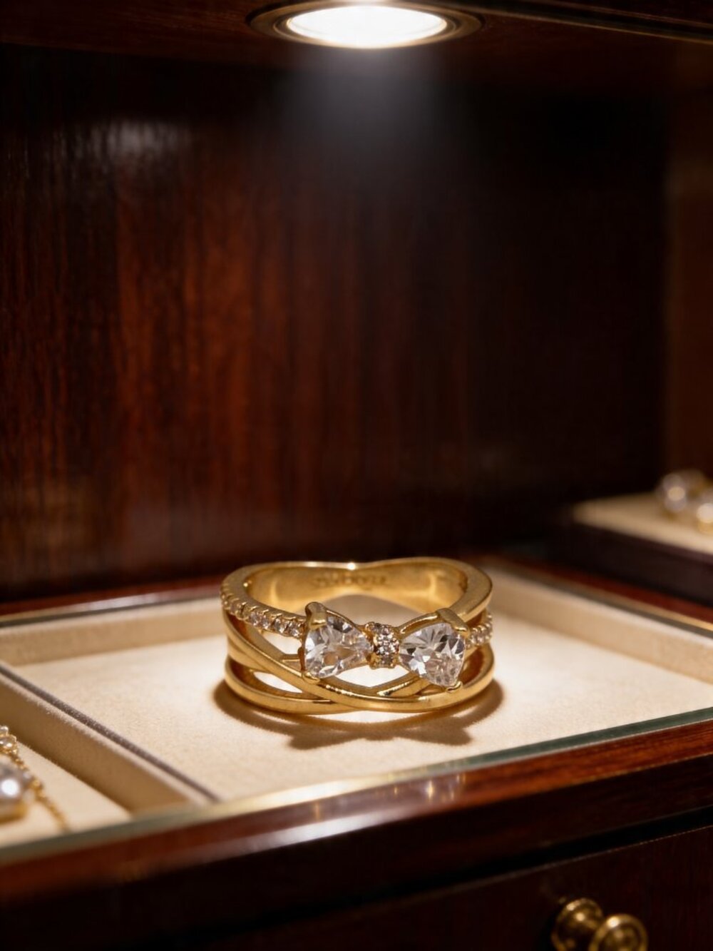 Sparkling Bow & Crossover Band Ring